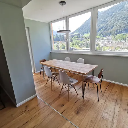 Design Mit Pool Und Fantastischem Ausblick Apartmán *
